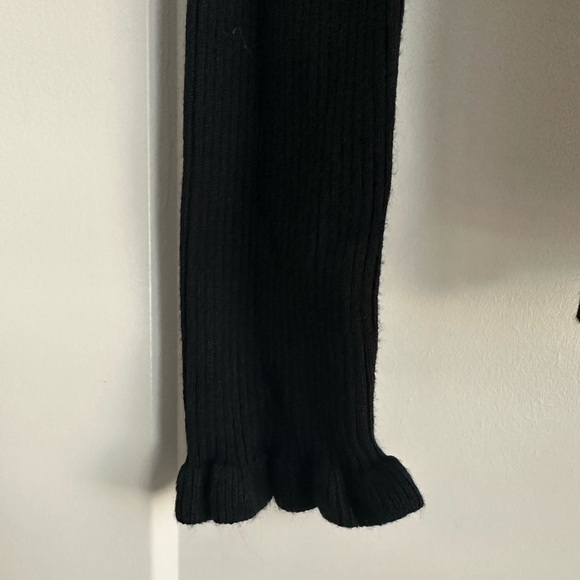 Express ruffle mock neck long sleeve ribbed sweater - Picture 7 of 8